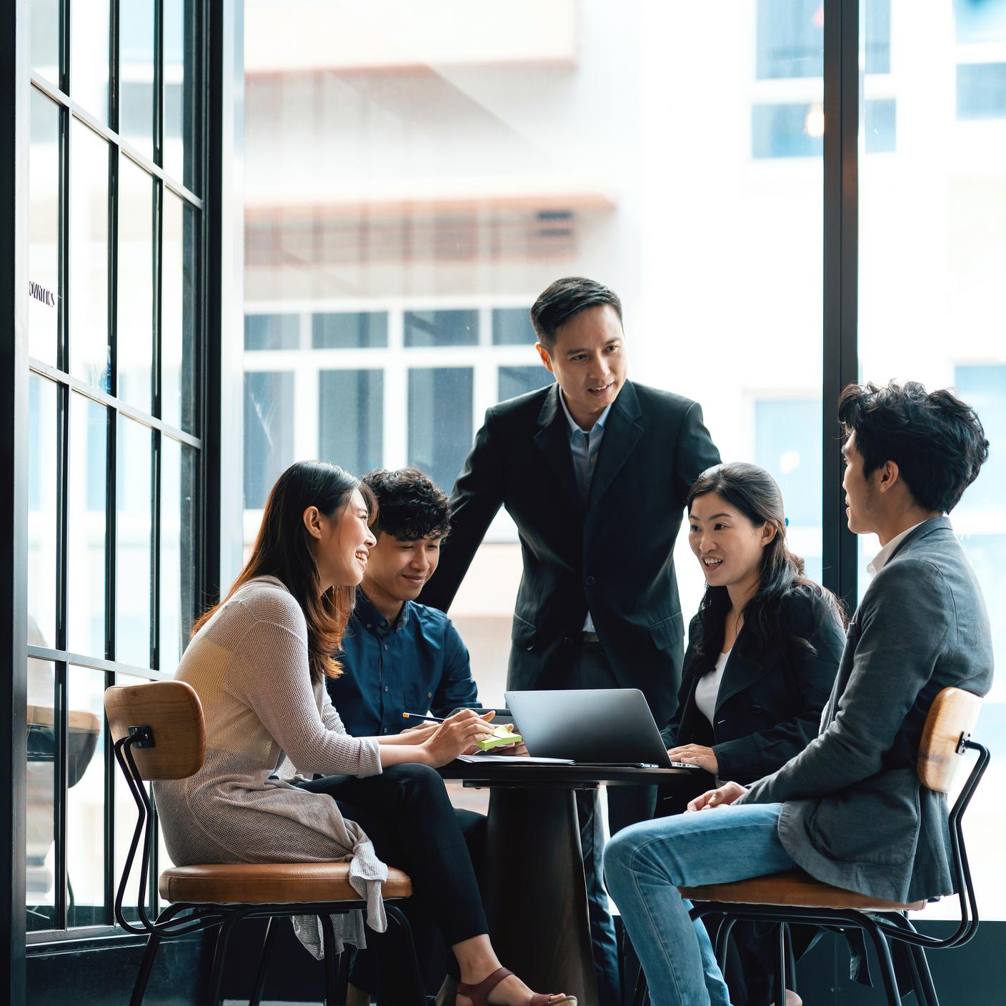 Expert team in discussion in an open working environment